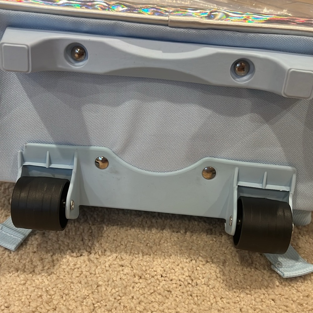 Disney Frozen Rolling Backpack - Picture 3 of 4